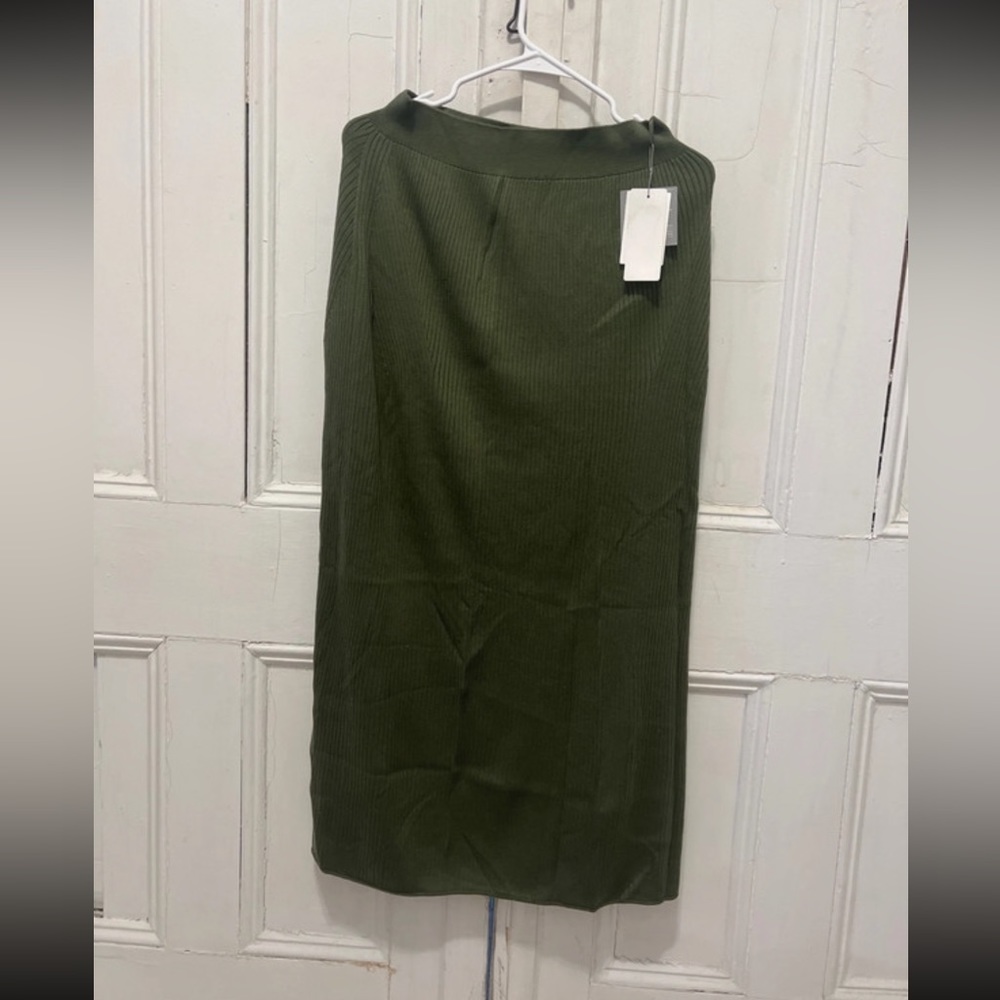 Long green skirt